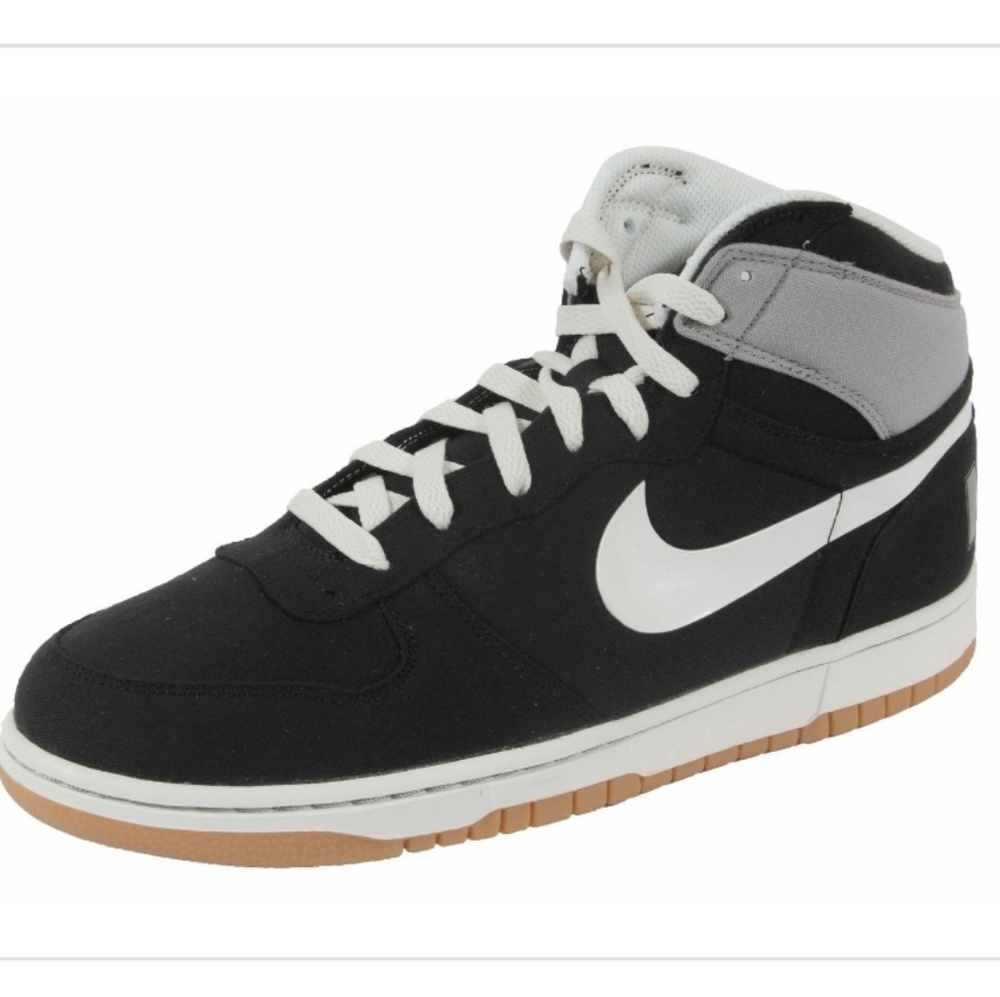 NWOT NIKE big high lux